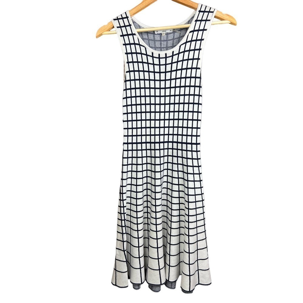 SIONI Sleeveless Knit Sweater Dress w Window Pane Checked Print Size Small